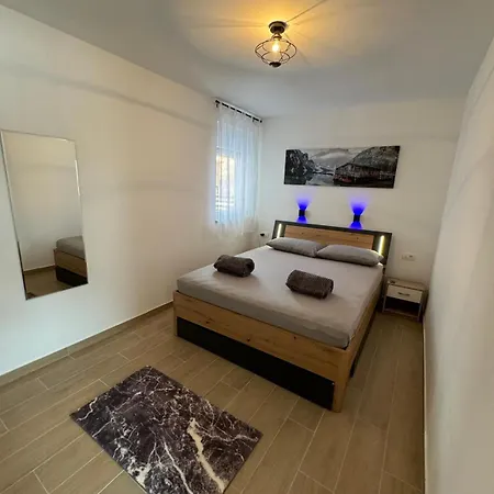 Apartman Cosic Crikvenica Ground Floor Private Garage Early Check In 2 Parking * Crikvenica